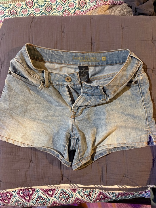 Faded Glory Pants - Faded Glory Light Wash Denim Cutoff Shorts